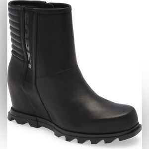 Sorel Joan of Arctic Moto Black Wedge Ankle waterproof rain Boots size 9.5